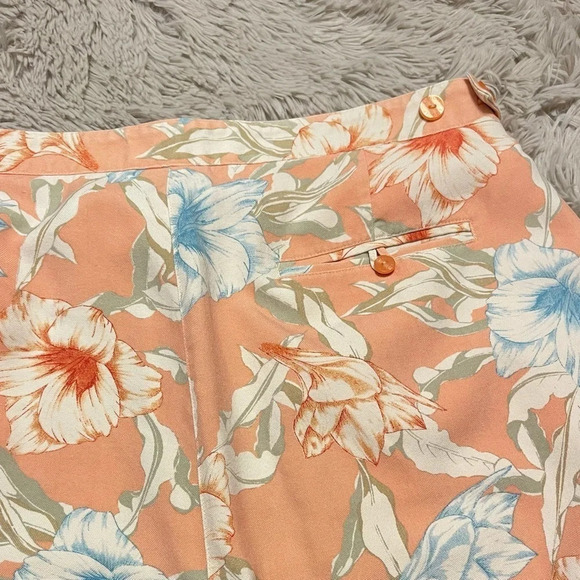 Liz Golf Size Shorts Size 16 Silk Pleat Front Peach Floral Hawaiian Print - Picture 10 of 10